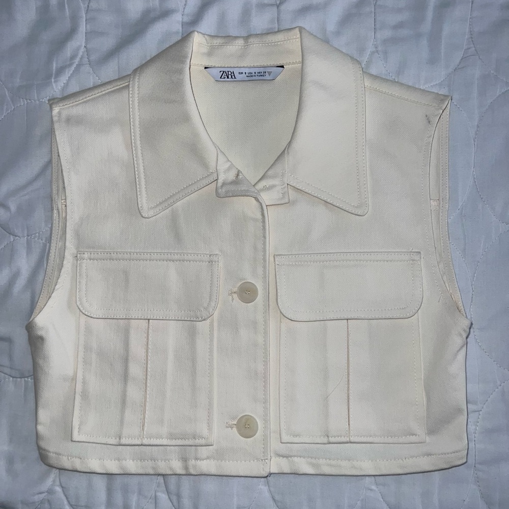 Zara Cropped Vest